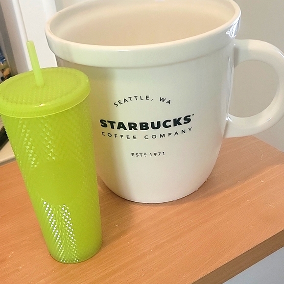 Starbucks Other - STARBUCKS CUP NWT venti